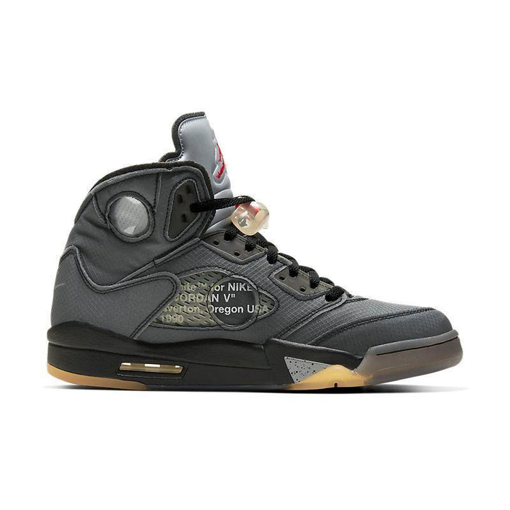 AIR JORDAN 5 RETRO SP &