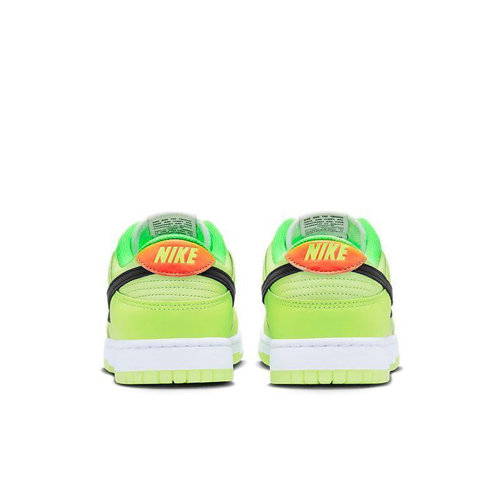 Nike Dunk Low &