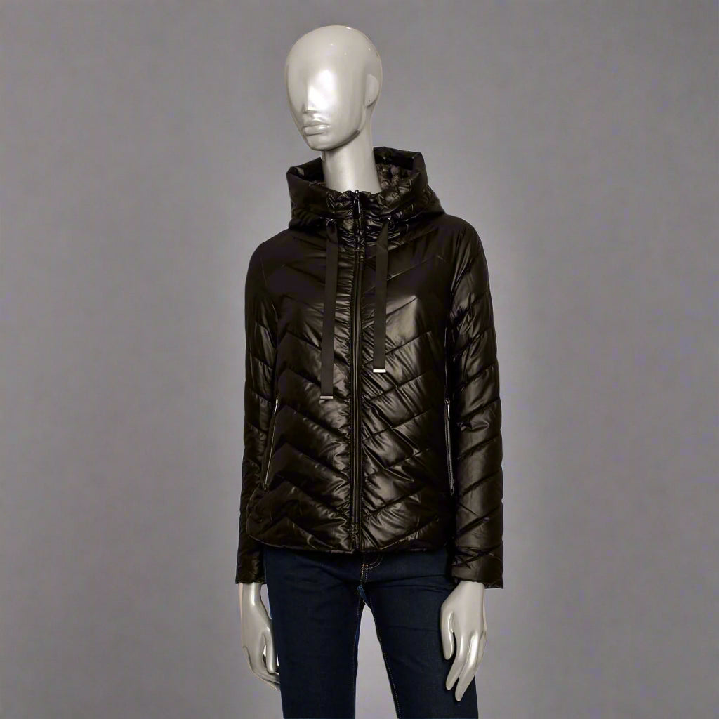 Comfortable Italian designed coats & jackets in mid, 3/4 and hooded designs