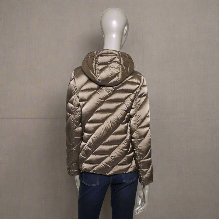 Comfortable Italian designed coats & jackets in mid, 3/4 and hooded designs