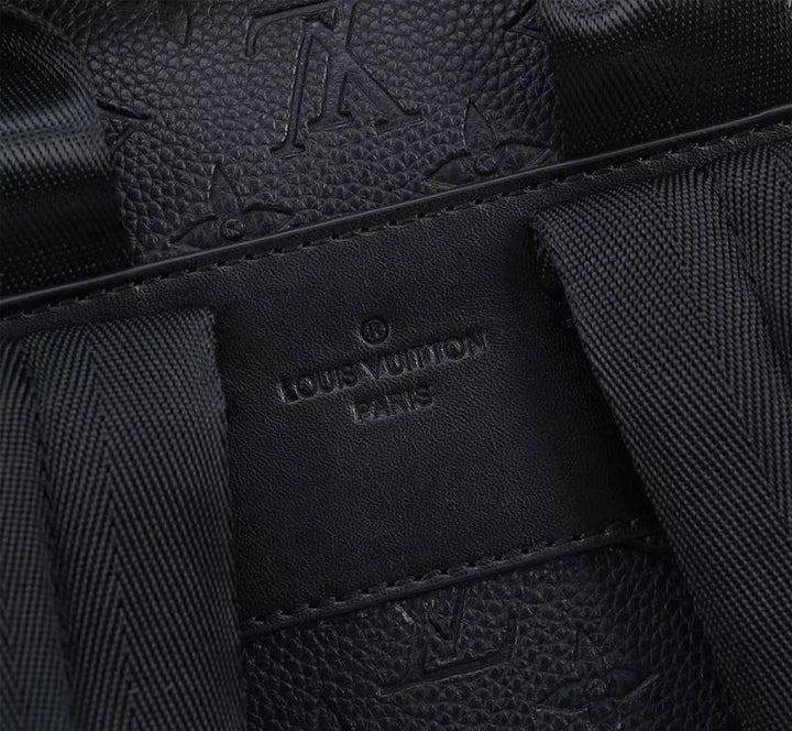Louis Vuitton Leather Women&