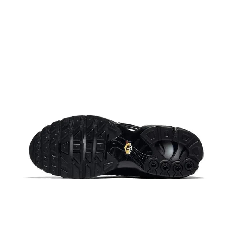 Nike Air Max Plus &