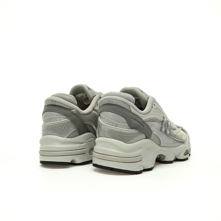 New Balance 1000 &