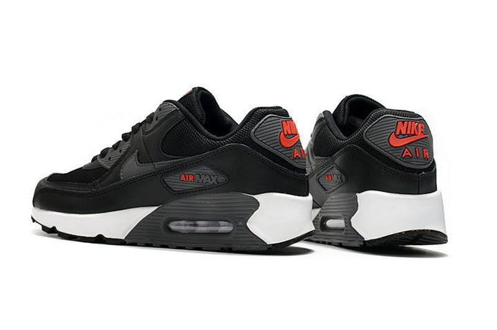 Nike Air Max 90 &