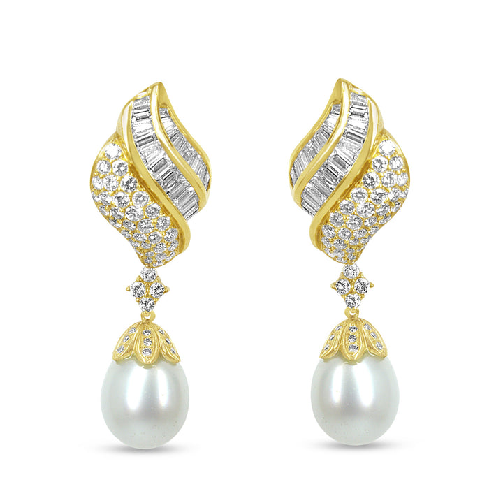18k Yellow Gold 7.0 Cttw Baguette and Round Diamond South Sea Pearl Drop Dangle Clip-On Earrings (F-G Color, VS1-VS2 Clarity)