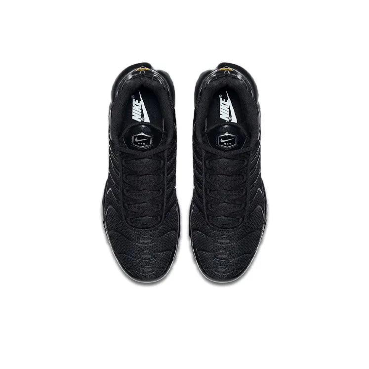 Nike Air Max Plus &