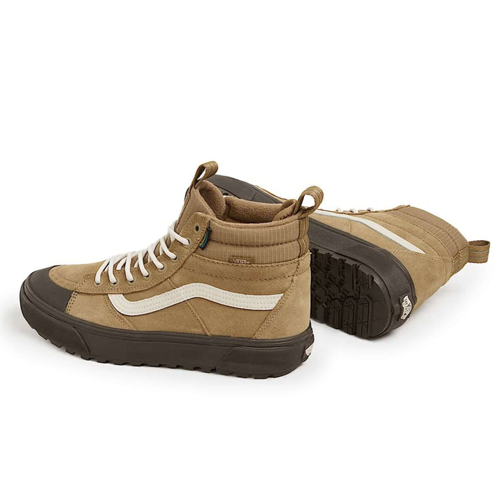 VANS sneakers and streetwear collection at STORE 7994