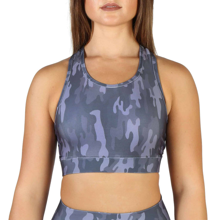 BodyBoo seamless shapewear for women – made in Italy BodyBoo sculpting bodysuit with tummy control BodyBoo high-waist shaping shorts in nude and black Italian BodyBoo compression leggings – firm control BodyBoo invisible control briefs for smooth silhouet