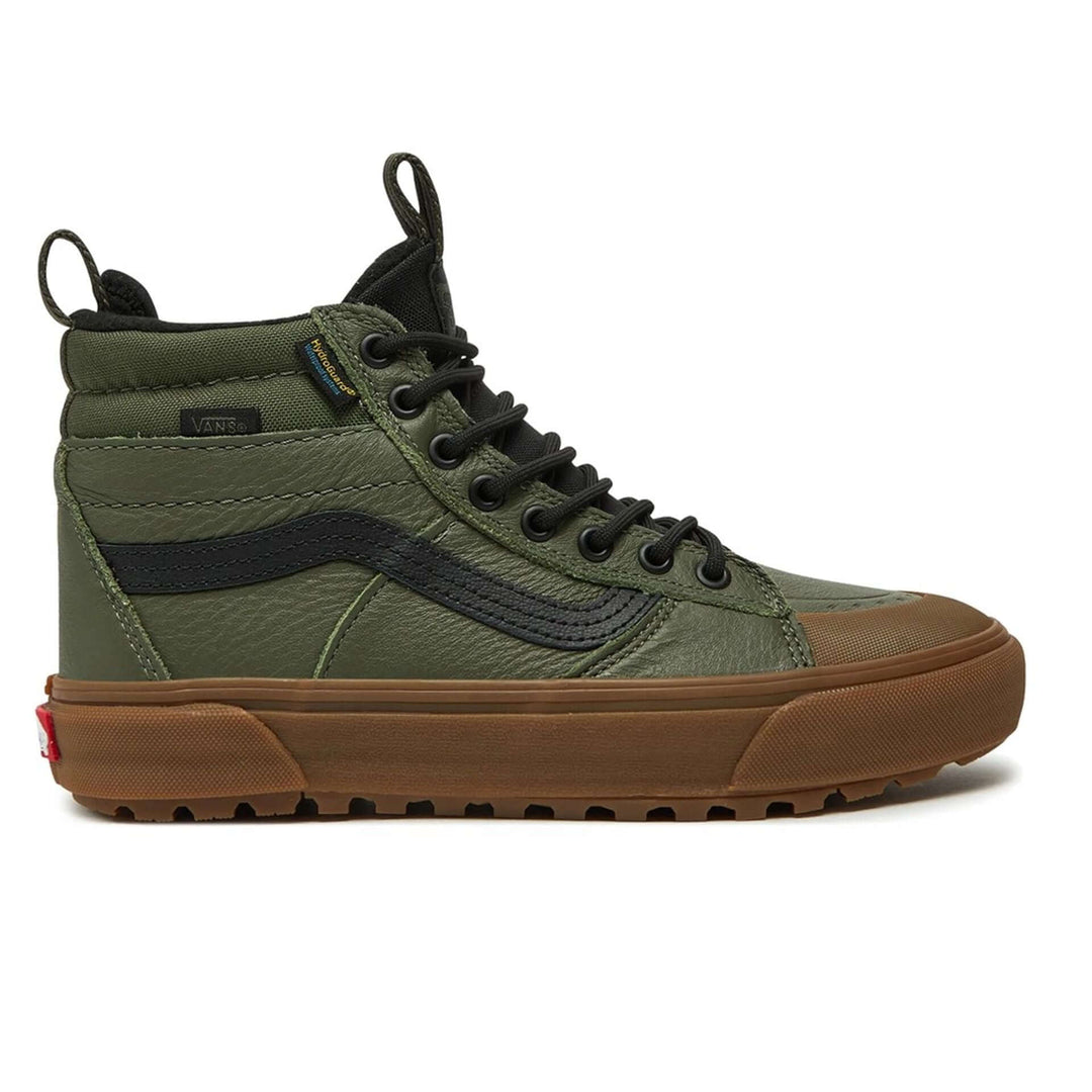 VANS sneakers and streetwear collection at STORE 7994
