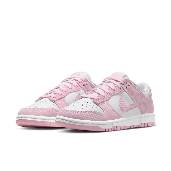 Nike Dunk Low &