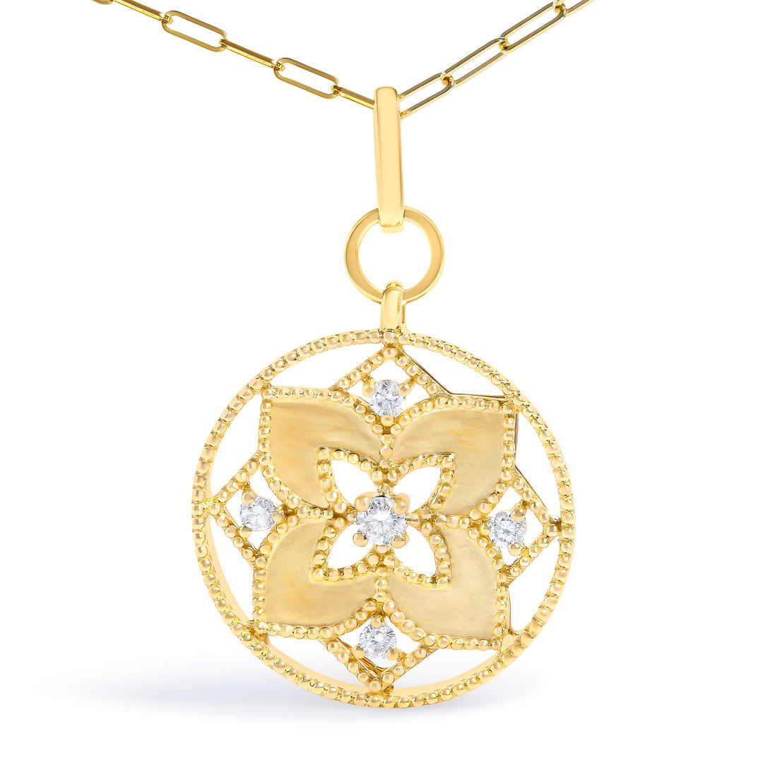 14K Yellow Gold 1/4 Cttw Diamond Star Flower Medallion Pendant Necklace
