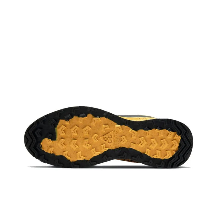 Nike Acg Air Nasu Gore Tex Laser Orange