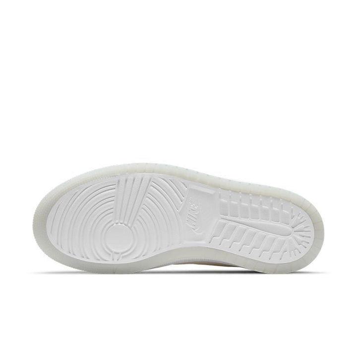 Air Jordan 1 High &