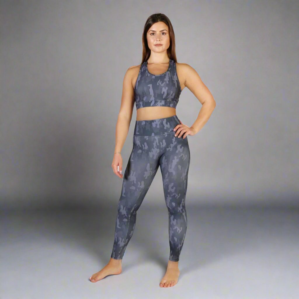 BodyBoo seamless shapewear for women – made in Italy BodyBoo sculpting bodysuit with tummy control BodyBoo high-waist shaping shorts in nude and black Italian BodyBoo compression leggings – firm control BodyBoo invisible control briefs for smooth silhouet