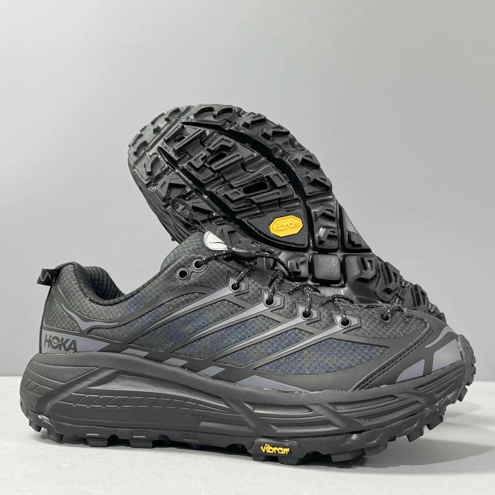 Hoka One One Mafate Three2 &