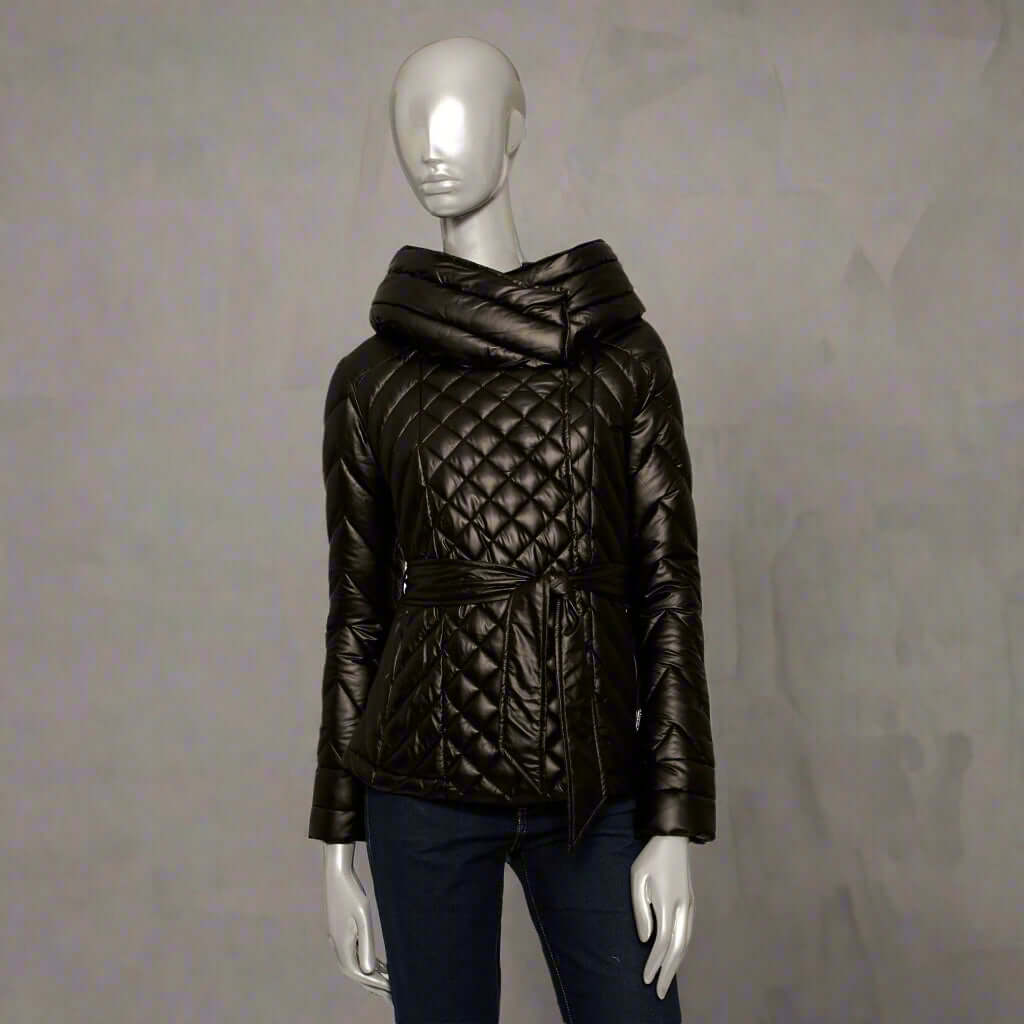 Comfortable Italian designed coats & jackets in mid, 3/4 and hooded designs