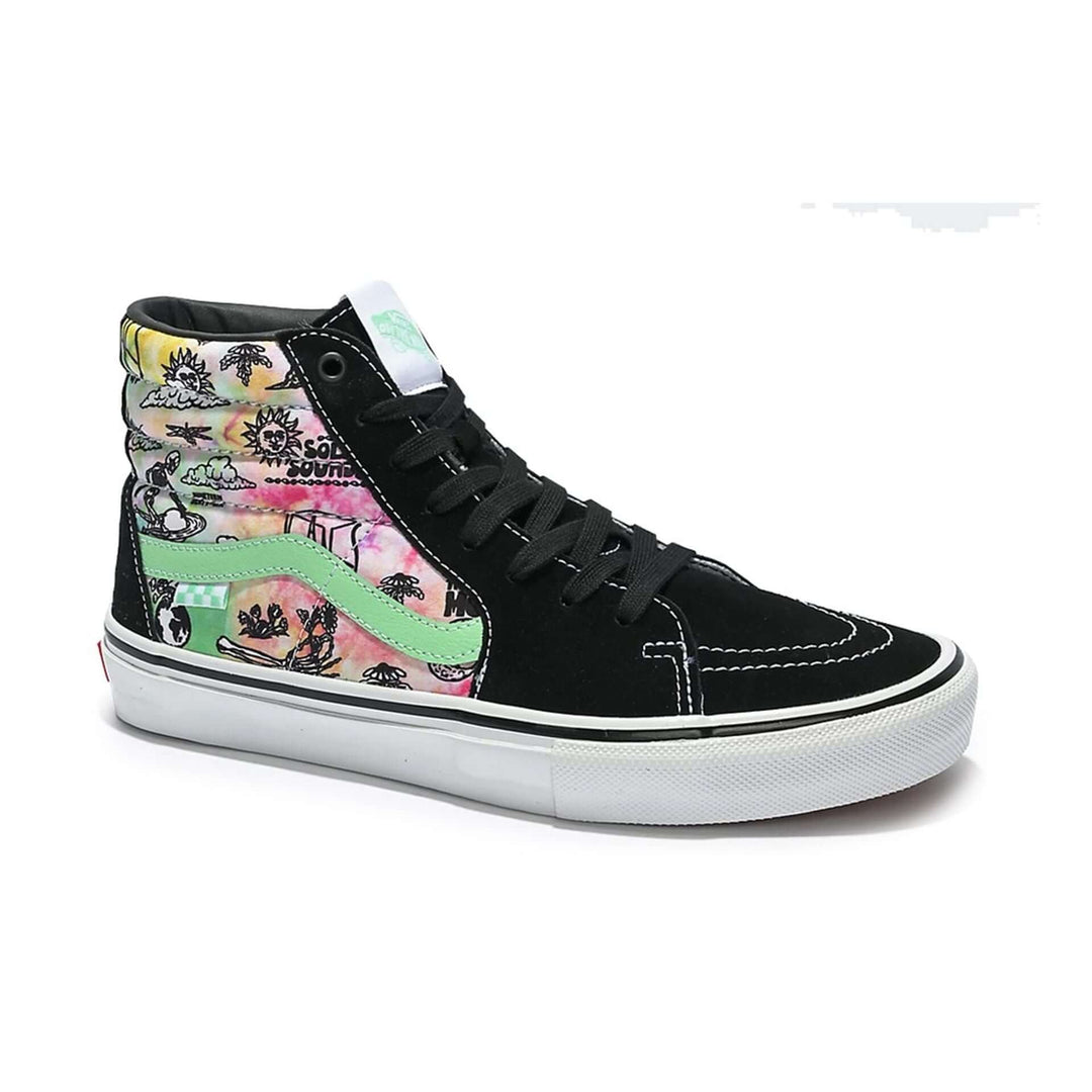 VANS sneakers and streetwear collection at STORE 7994