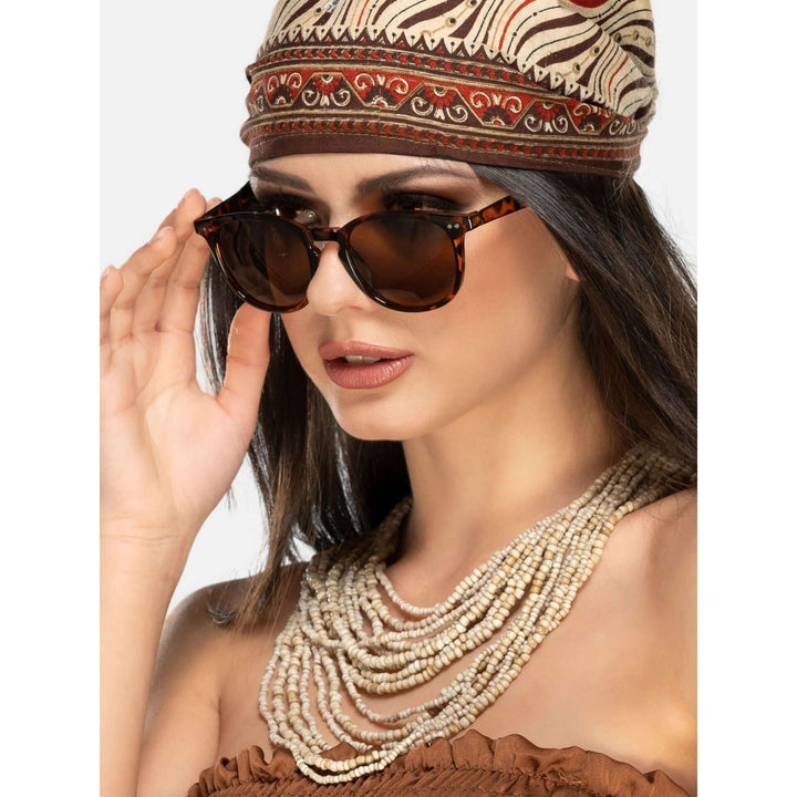 "TWIG unisex sunglasses in modern square frames – STORE 7994" "TWIG women's oversized designer sunglasses – STORE 7994" "Men’s TWIG aviator sunglasses with UV protection – STORE 7994" "TWIG retro round sunglasses in assorted styles – STORE 7994" "Luxury T