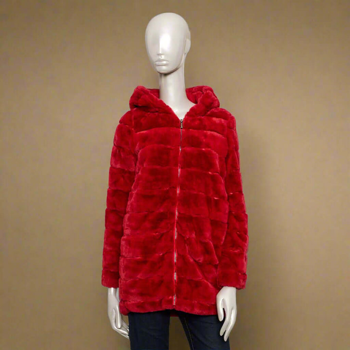 Comfortable Italian designed coats & jackets in mid, 3/4 and hooded designs