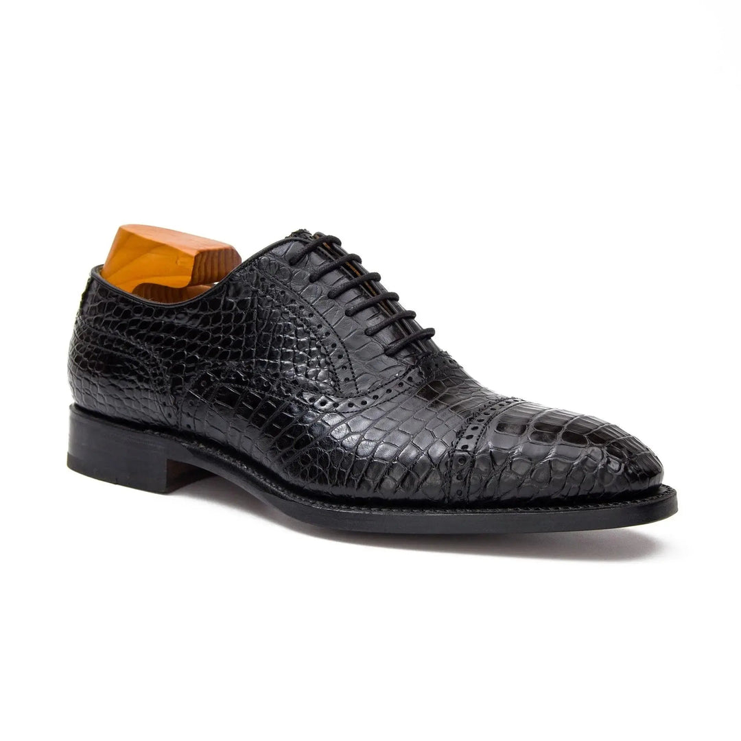 DV DIVINCH men’s shoes, handcrafted leather shoes, calfskin footwear, men’s designer shoes, leather dress shoes, brogue shoes, Derby shoes, Oxford shoes, monk strap shoes, Chelsea boots, lug sole footwear