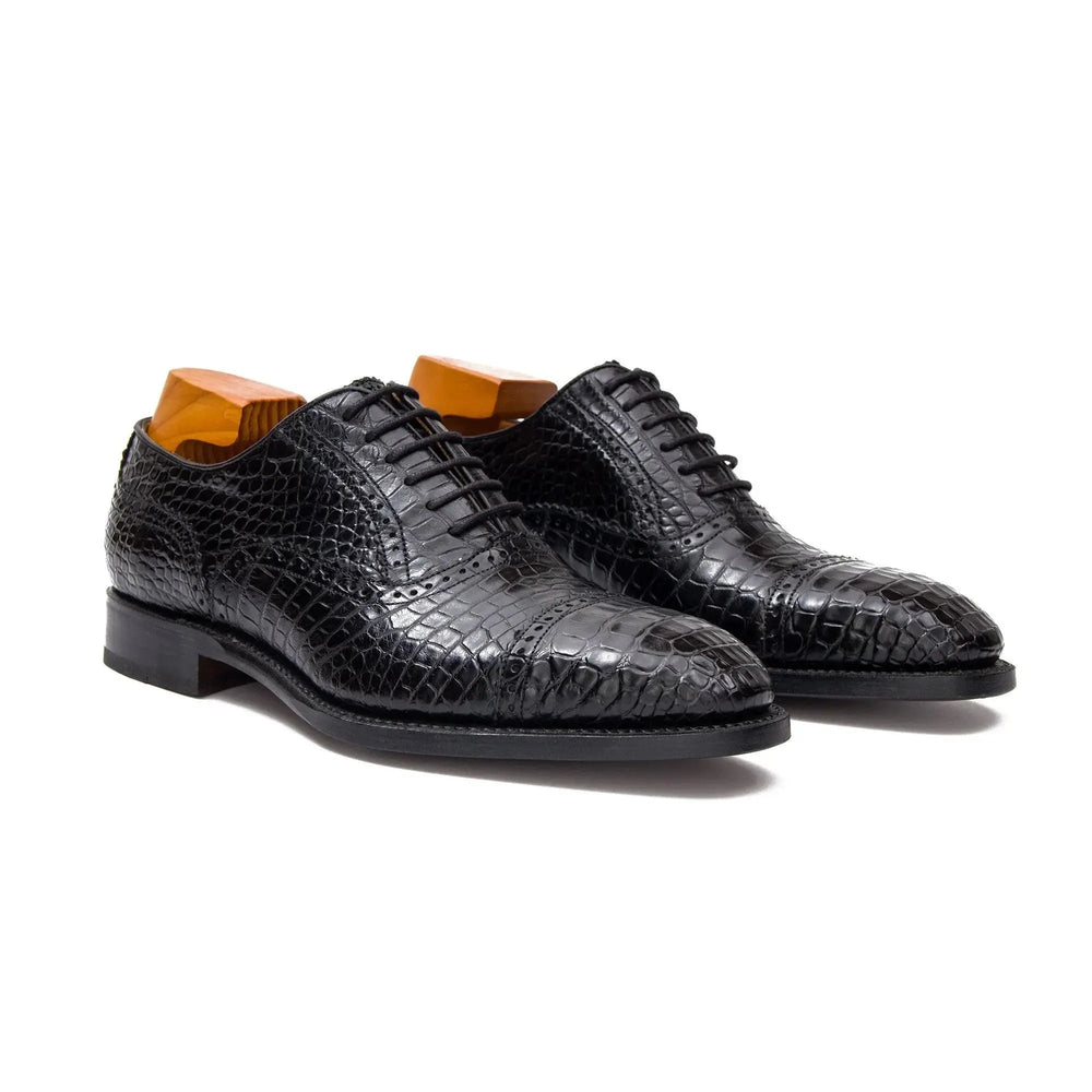 DV DIVINCH men’s shoes, handcrafted leather shoes, calfskin footwear, men’s designer shoes, leather dress shoes, brogue shoes, Derby shoes, Oxford shoes, monk strap shoes, Chelsea boots, lug sole footwear