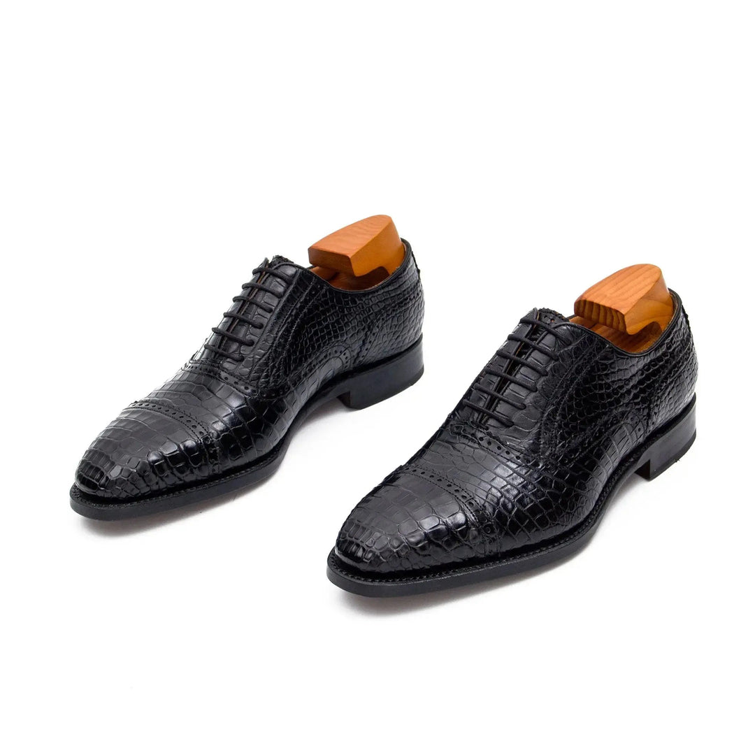DV DIVINCH men’s shoes, handcrafted leather shoes, calfskin footwear, men’s designer shoes, leather dress shoes, brogue shoes, Derby shoes, Oxford shoes, monk strap shoes, Chelsea boots, lug sole footwear