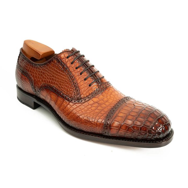 DV DIVINCH men’s shoes, handcrafted leather shoes, calfskin footwear, men’s designer shoes, leather dress shoes, brogue shoes, Derby shoes, Oxford shoes, monk strap shoes, Chelsea boots, lug sole footwear