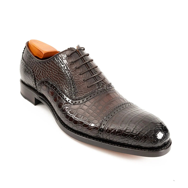 DV DIVINCH men’s shoes, handcrafted leather shoes, calfskin footwear, men’s designer shoes, leather dress shoes, brogue shoes, Derby shoes, Oxford shoes, monk strap shoes, Chelsea boots, lug sole footwear