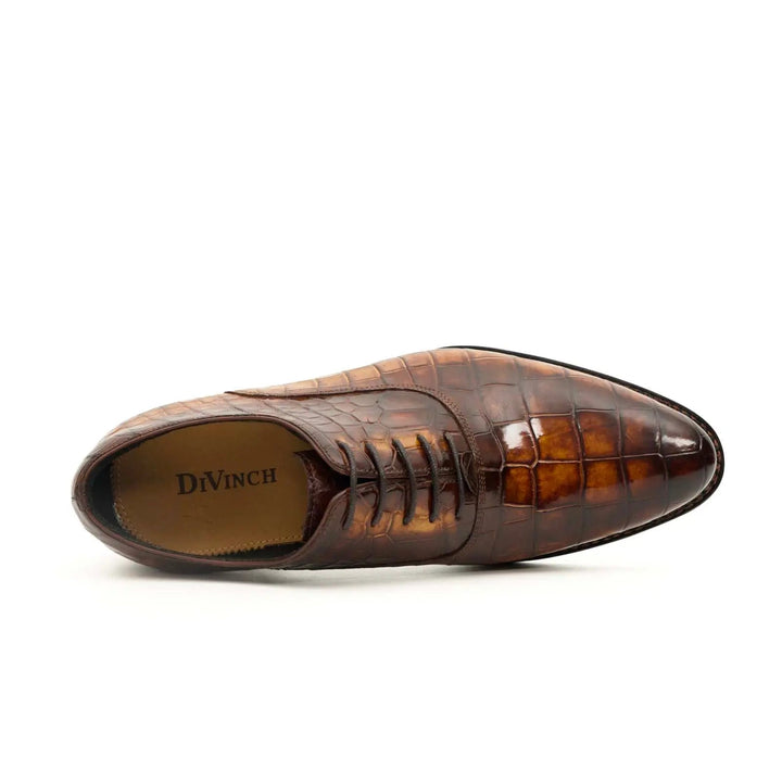 Shaded Brown Textured Plain-Toe Oxford Shoe
