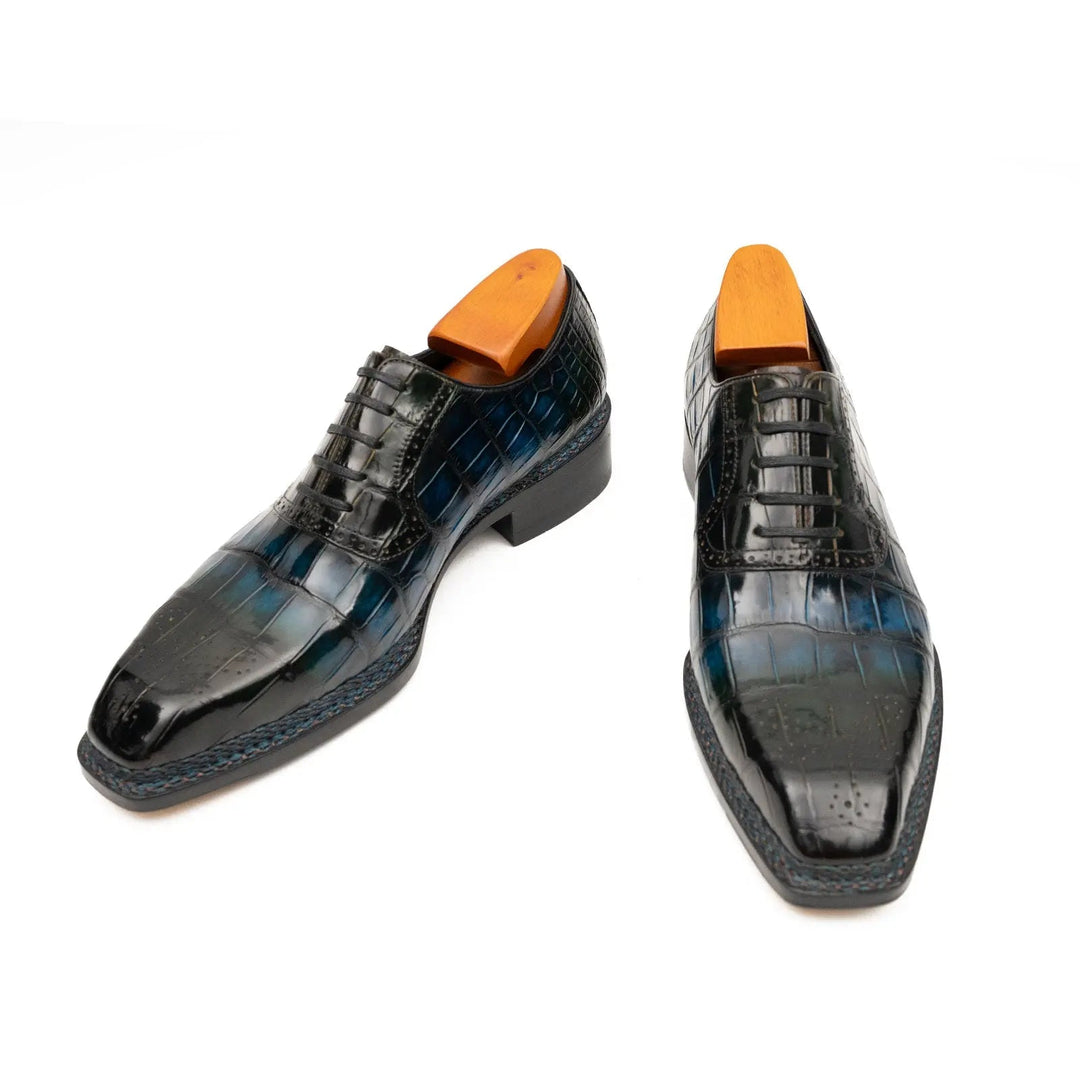 DV DIVINCH men’s shoes, handcrafted leather shoes, calfskin footwear, men’s designer shoes, leather dress shoes, brogue shoes, Derby shoes, Oxford shoes, monk strap shoes, Chelsea boots, lug sole footwear