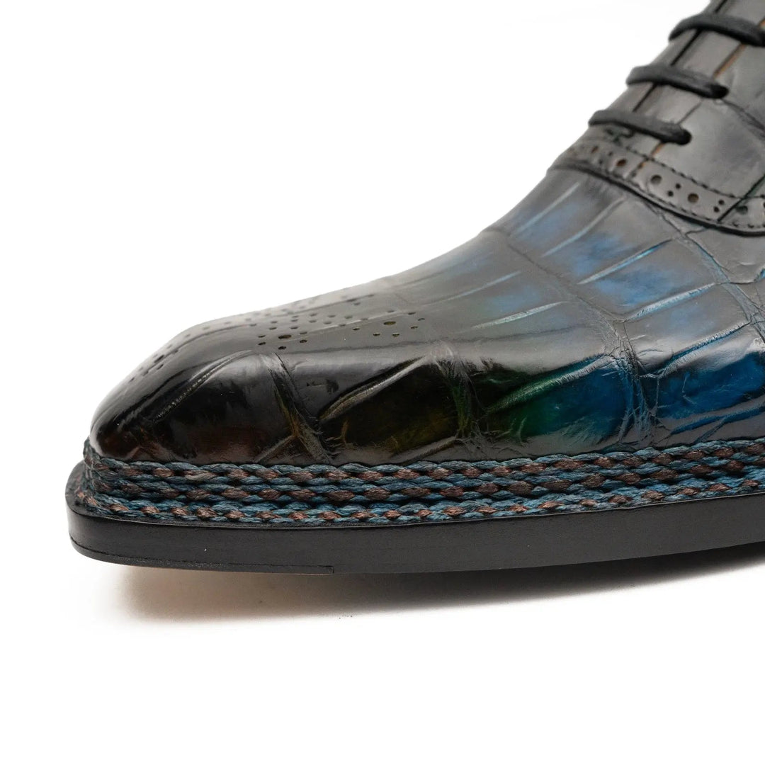 DV DIVINCH men’s shoes, handcrafted leather shoes, calfskin footwear, men’s designer shoes, leather dress shoes, brogue shoes, Derby shoes, Oxford shoes, monk strap shoes, Chelsea boots, lug sole footwear