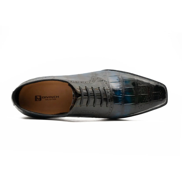 DV DIVINCH men’s shoes, handcrafted leather shoes, calfskin footwear, men’s designer shoes, leather dress shoes, brogue shoes, Derby shoes, Oxford shoes, monk strap shoes, Chelsea boots, lug sole footwear
