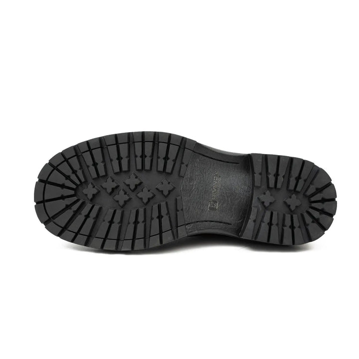DV DIVINCH men’s shoes, handcrafted leather shoes, calfskin footwear, men’s designer shoes, leather dress shoes, brogue shoes, Derby shoes, Oxford shoes, monk strap shoes, Chelsea boots, lug sole footwear