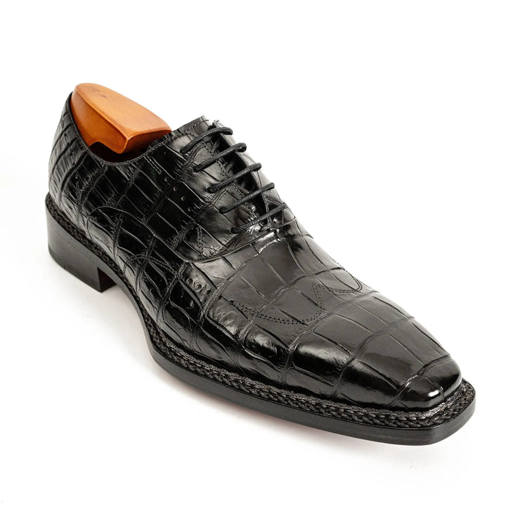 DV DIVINCH men’s shoes, handcrafted leather shoes, calfskin footwear, men’s designer shoes, leather dress shoes, brogue shoes, Derby shoes, Oxford shoes, monk strap shoes, Chelsea boots, lug sole footwear