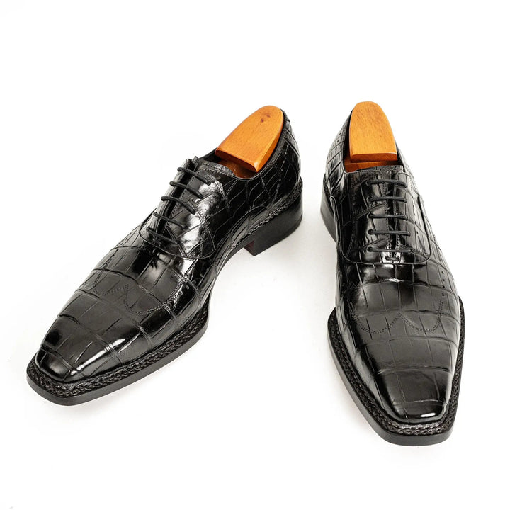 DV DIVINCH men’s shoes, handcrafted leather shoes, calfskin footwear, men’s designer shoes, leather dress shoes, brogue shoes, Derby shoes, Oxford shoes, monk strap shoes, Chelsea boots, lug sole footwear