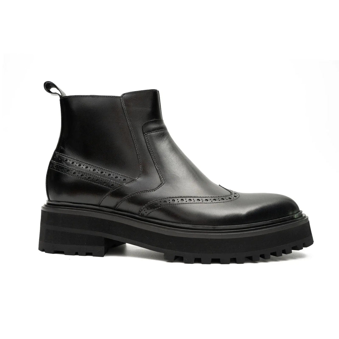 DV DIVINCH men’s shoes, handcrafted leather shoes, calfskin footwear, men’s designer shoes, leather dress shoes, brogue shoes, Derby shoes, Oxford shoes, monk strap shoes, Chelsea boots, lug sole footwear