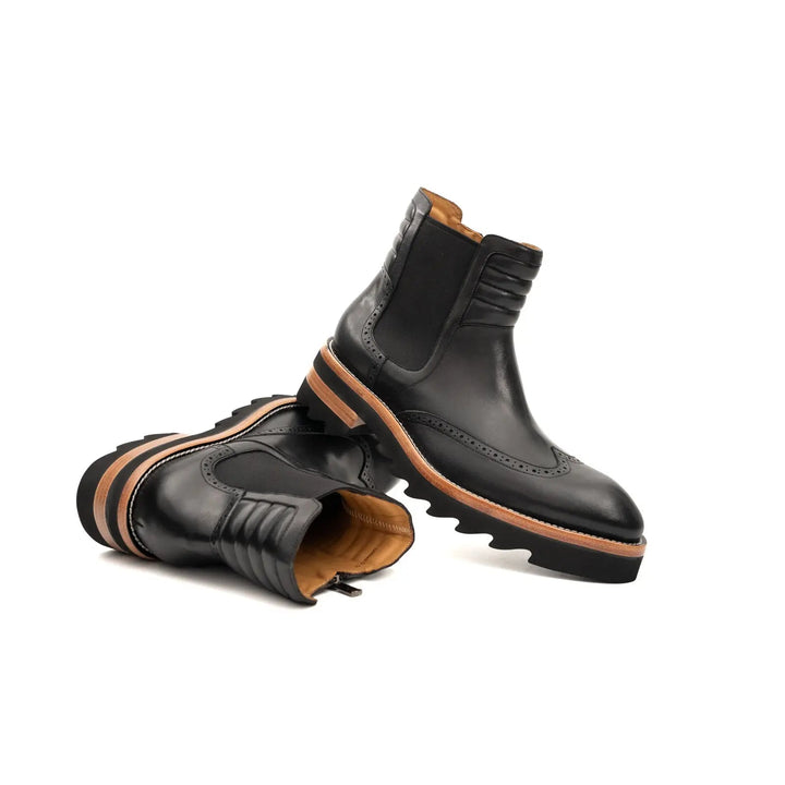 DV DIVINCH men’s shoes, handcrafted leather shoes, calfskin footwear, men’s designer shoes, leather dress shoes, brogue shoes, Derby shoes, Oxford shoes, monk strap shoes, Chelsea boots, lug sole footwear