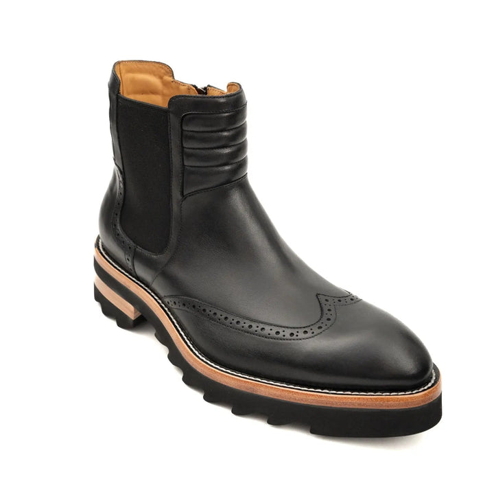 DV DIVINCH men’s shoes, handcrafted leather shoes, calfskin footwear, men’s designer shoes, leather dress shoes, brogue shoes, Derby shoes, Oxford shoes, monk strap shoes, Chelsea boots, lug sole footwear