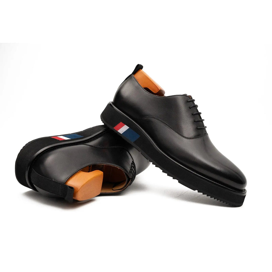 DV DIVINCH men’s shoes, handcrafted leather shoes, calfskin footwear, men’s designer shoes, leather dress shoes, brogue shoes, Derby shoes, Oxford shoes, monk strap shoes, Chelsea boots, lug sole footwear