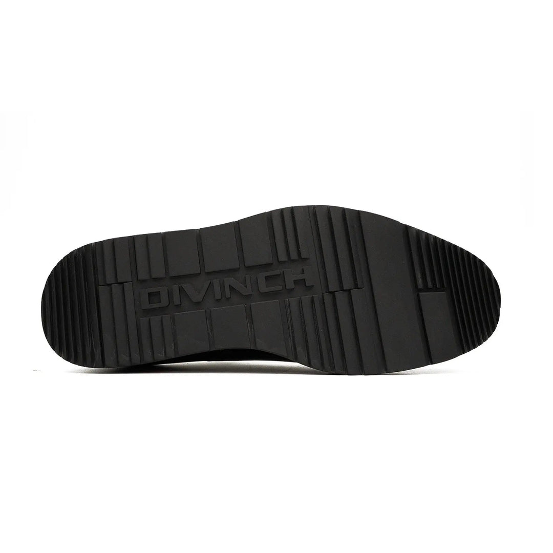 DV DIVINCH men’s shoes, handcrafted leather shoes, calfskin footwear, men’s designer shoes, leather dress shoes, brogue shoes, Derby shoes, Oxford shoes, monk strap shoes, Chelsea boots, lug sole footwear