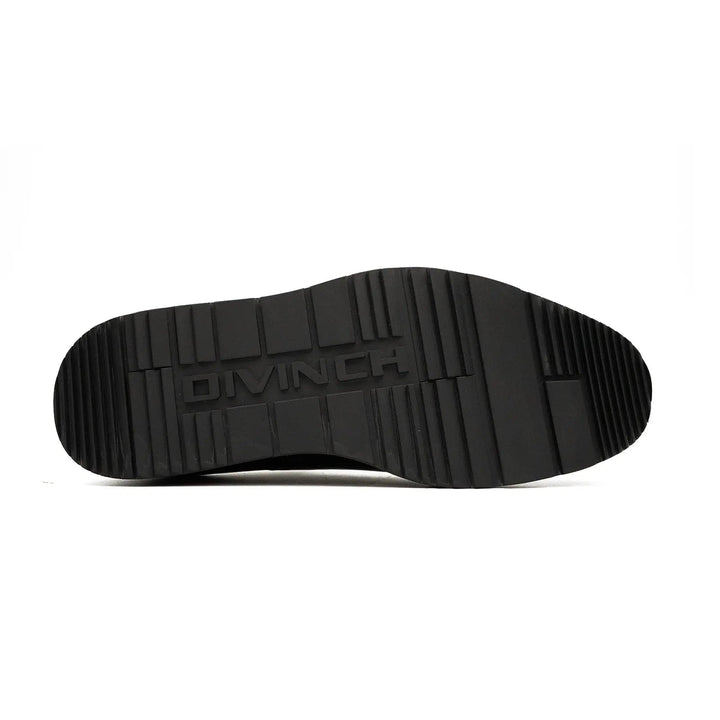DV DIVINCH men’s shoes, handcrafted leather shoes, calfskin footwear, men’s designer shoes, leather dress shoes, brogue shoes, Derby shoes, Oxford shoes, monk strap shoes, Chelsea boots, lug sole footwear