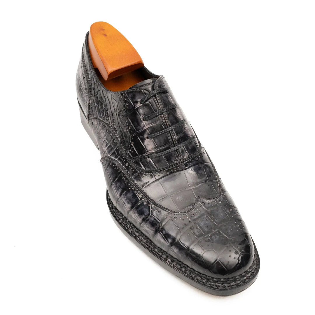 DV DIVINCH men’s shoes, handcrafted leather shoes, calfskin footwear, men’s designer shoes, leather dress shoes, brogue shoes, Derby shoes, Oxford shoes, monk strap shoes, Chelsea boots, lug sole footwear