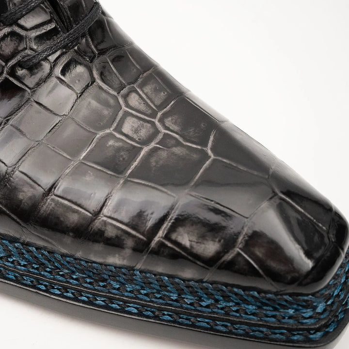 DV DIVINCH men’s shoes, handcrafted leather shoes, calfskin footwear, men’s designer shoes, leather dress shoes, brogue shoes, Derby shoes, Oxford shoes, monk strap shoes, Chelsea boots, lug sole footwear