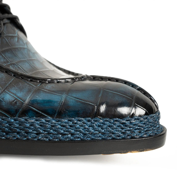 DV DIVINCH men’s shoes, handcrafted leather shoes, calfskin footwear, men’s designer shoes, leather dress shoes, brogue shoes, Derby shoes, Oxford shoes, monk strap shoes, Chelsea boots, lug sole footwear
