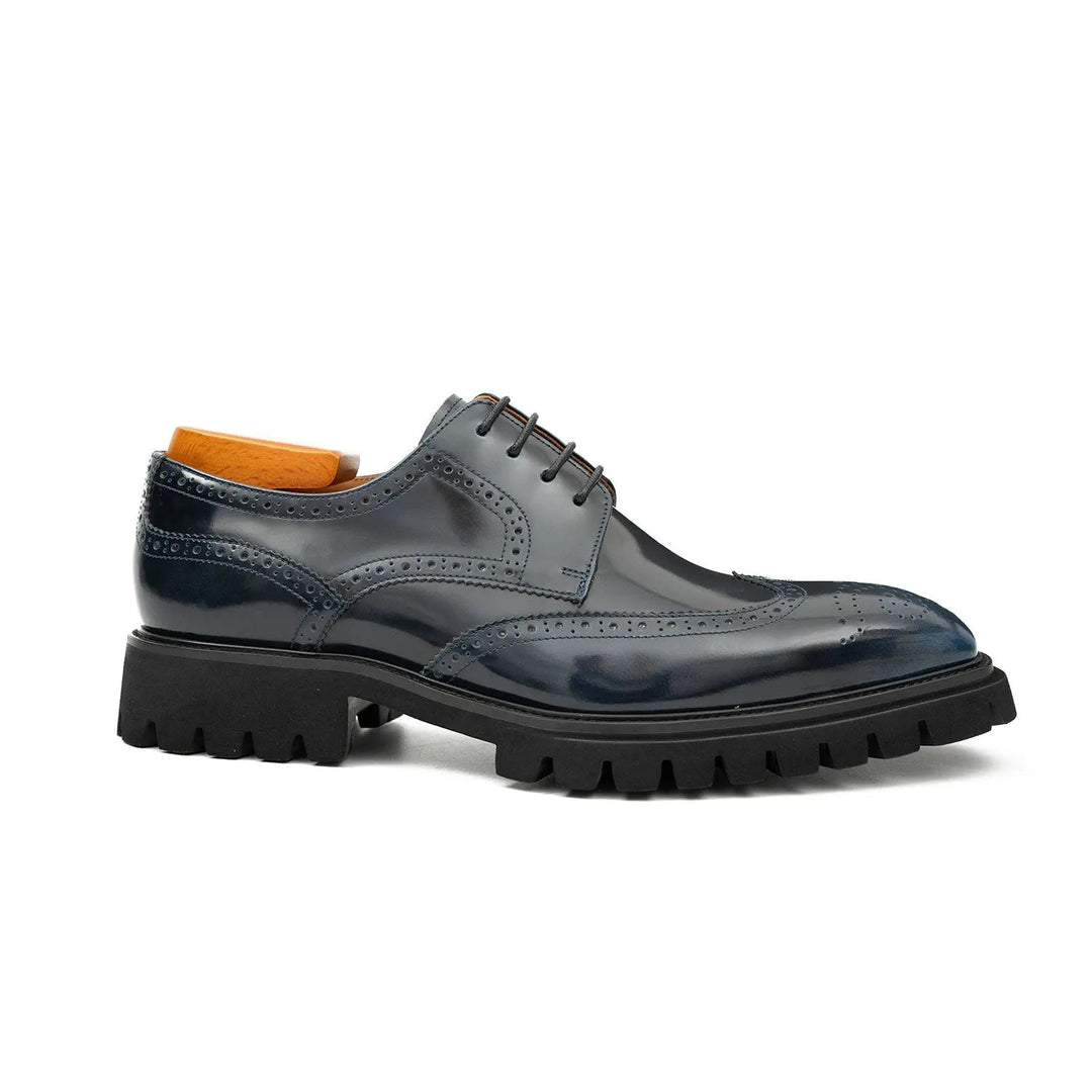 DV DIVINCH men’s shoes, handcrafted leather shoes, calfskin footwear, men’s designer shoes, leather dress shoes, brogue shoes, Derby shoes, Oxford shoes, monk strap shoes, Chelsea boots, lug sole footwear