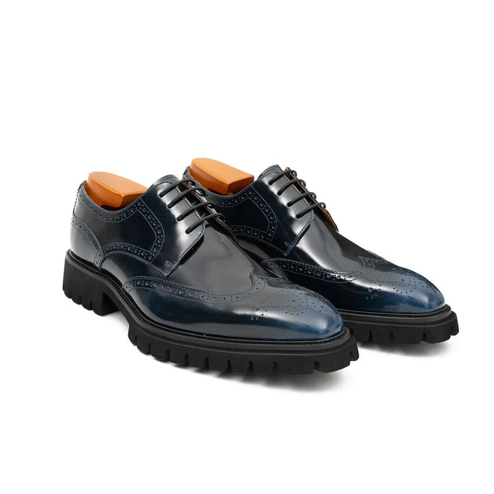 DV DIVINCH men’s shoes, handcrafted leather shoes, calfskin footwear, men’s designer shoes, leather dress shoes, brogue shoes, Derby shoes, Oxford shoes, monk strap shoes, Chelsea boots, lug sole footwear