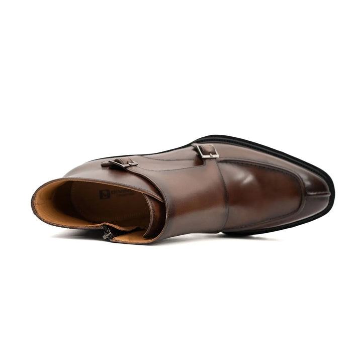 DV DIVINCH men’s shoes, handcrafted leather shoes, calfskin footwear, men’s designer shoes, leather dress shoes, brogue shoes, Derby shoes, Oxford shoes, monk strap shoes, Chelsea boots, lug sole footwear