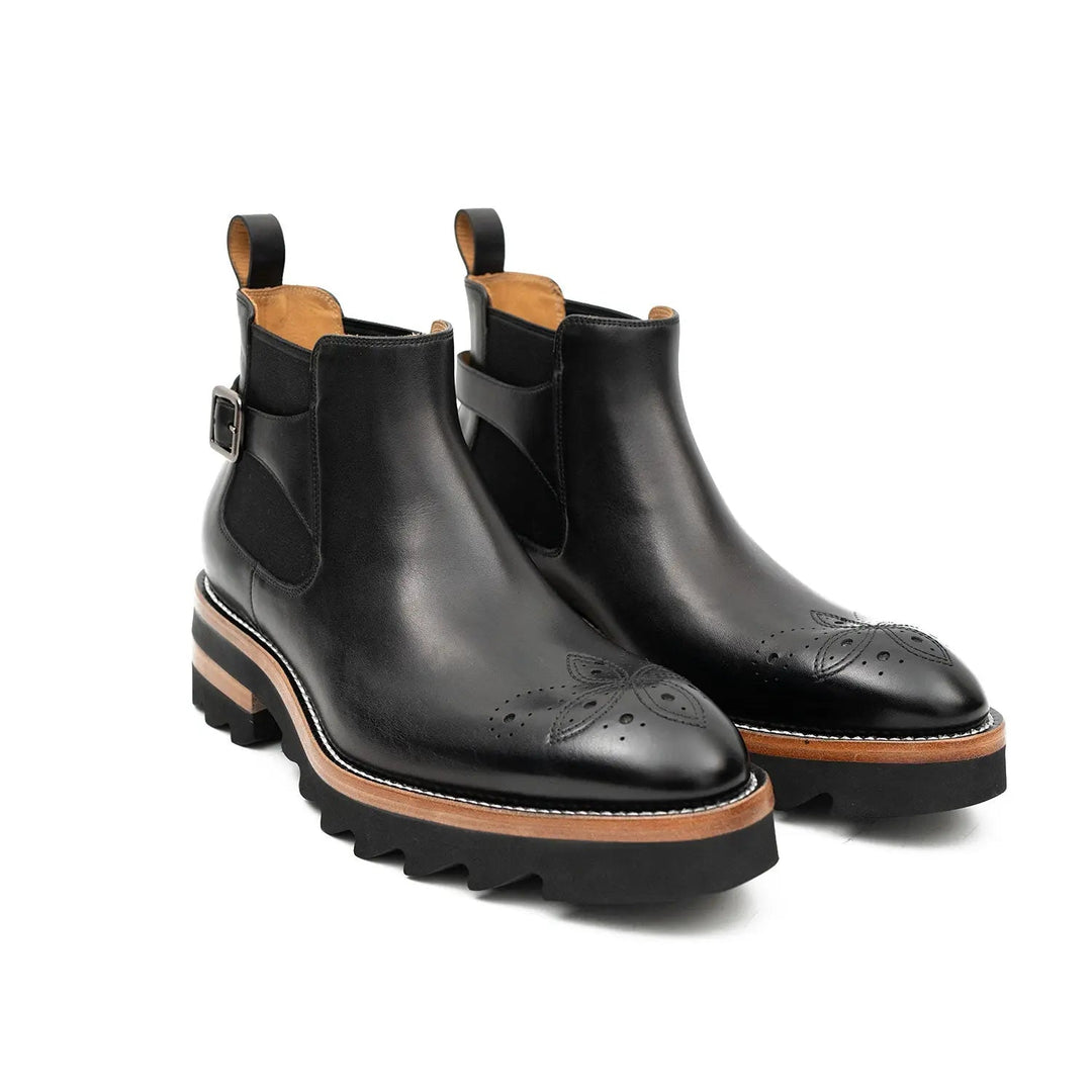 DV DIVINCH men’s shoes, handcrafted leather shoes, calfskin footwear, men’s designer shoes, leather dress shoes, brogue shoes, Derby shoes, Oxford shoes, monk strap shoes, Chelsea boots, lug sole footwear