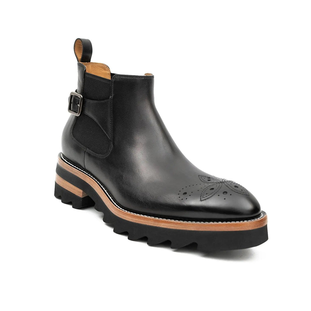 DV DIVINCH men’s shoes, handcrafted leather shoes, calfskin footwear, men’s designer shoes, leather dress shoes, brogue shoes, Derby shoes, Oxford shoes, monk strap shoes, Chelsea boots, lug sole footwear