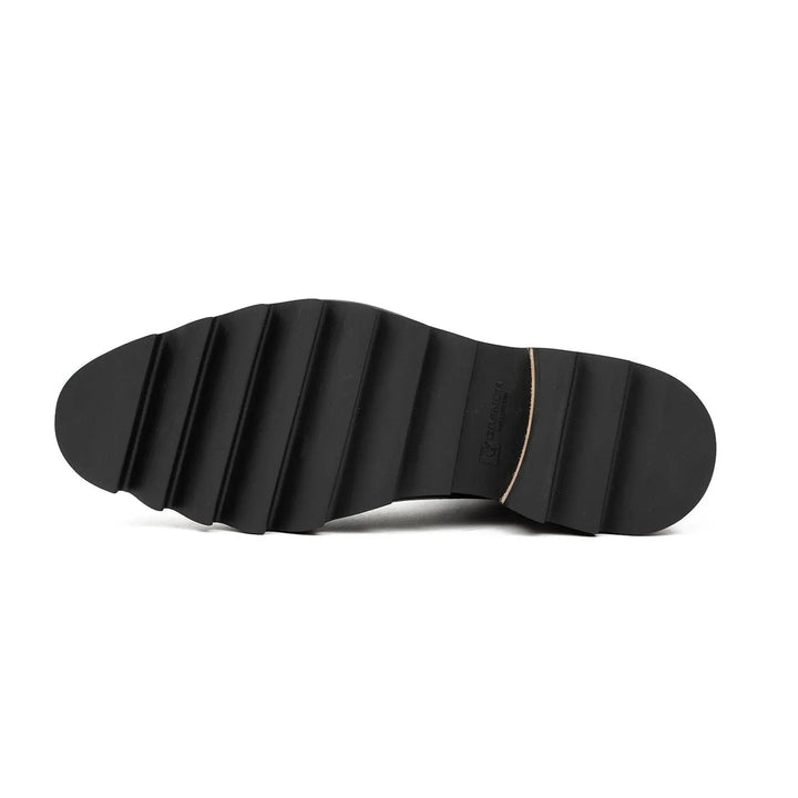 DV DIVINCH men’s shoes, handcrafted leather shoes, calfskin footwear, men’s designer shoes, leather dress shoes, brogue shoes, Derby shoes, Oxford shoes, monk strap shoes, Chelsea boots, lug sole footwear